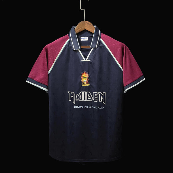 Football Shirt West Ham United Iron Maiden 99-00 Home front