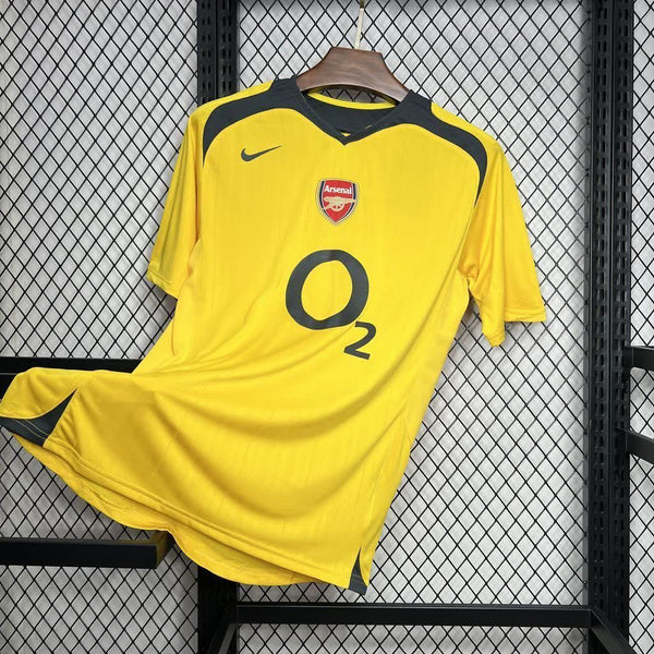 Football Shirt Arsenal Away 05-06 Retro front