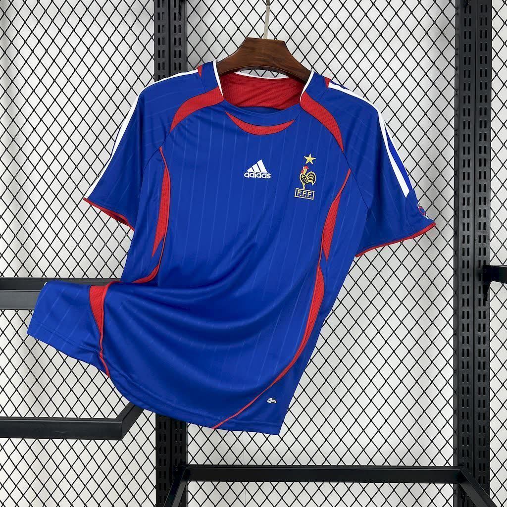 Football Shirt France Home 06-07 Retro front