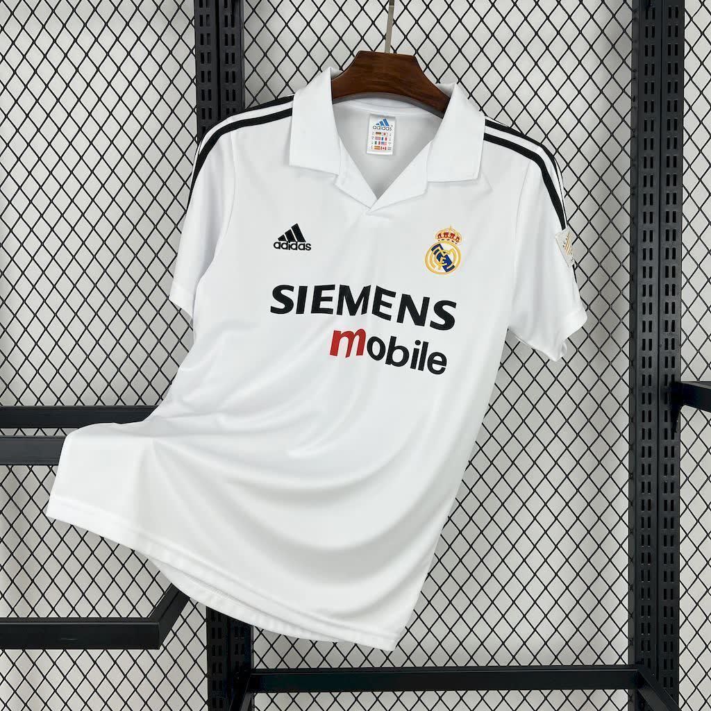 Football Shirt Real Madrid Home 02-03 Retro front
