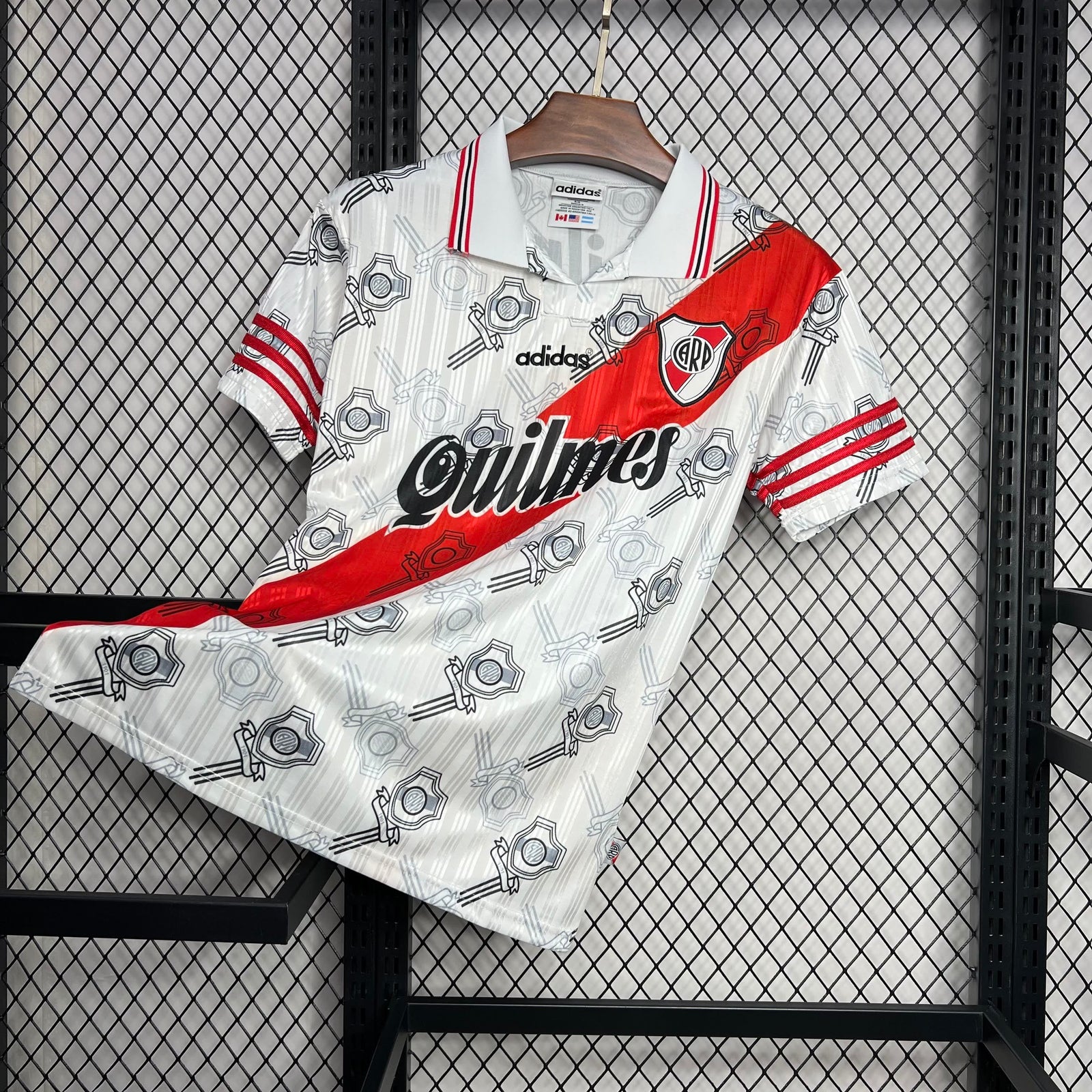 Football Shirt River Plate Home 96-97 Retro front