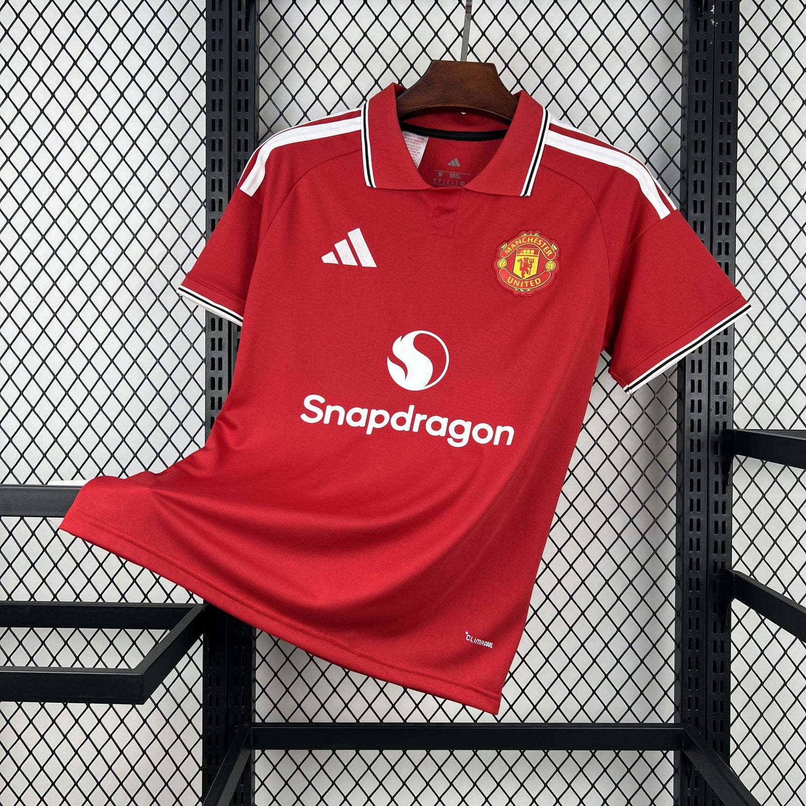 Football Shirt Manchester United Home 26-27 front
