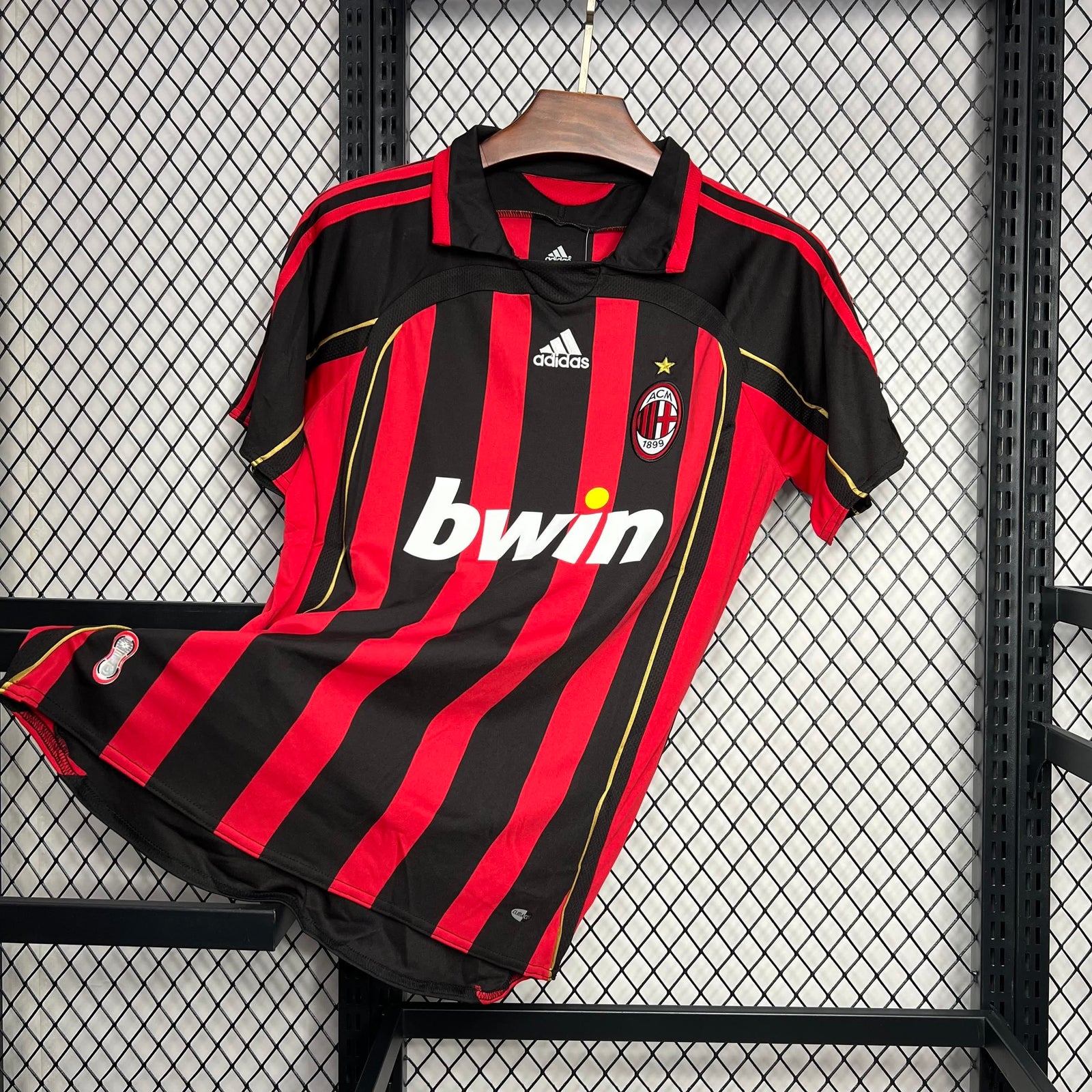 Football Shirt AC Milan Home 06-07 Retro front