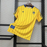 Football Shirt Leeds United Icon 25-26 front