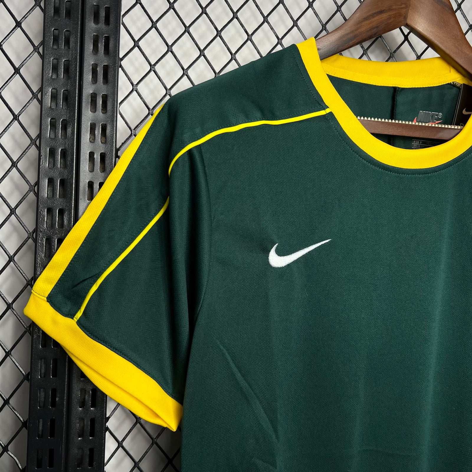 Football Shirt Brazil Goalkeeper 98-99 Retro front