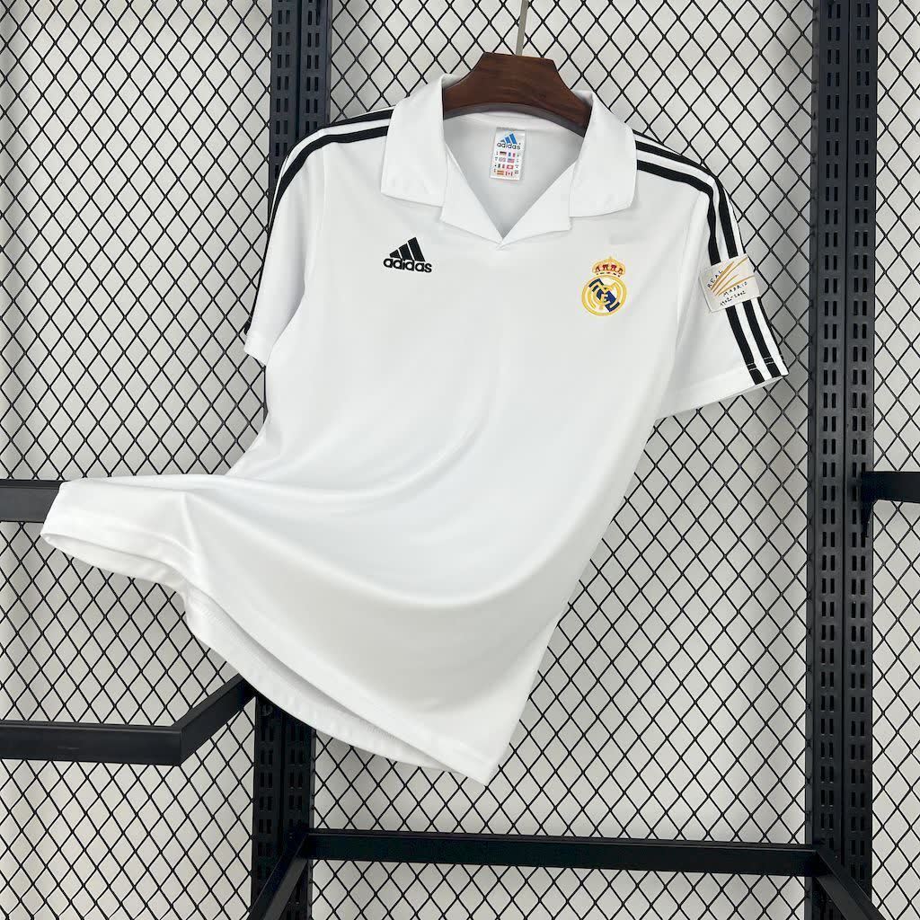 Football Shirt Real Madrid Home 01-02 Retro front