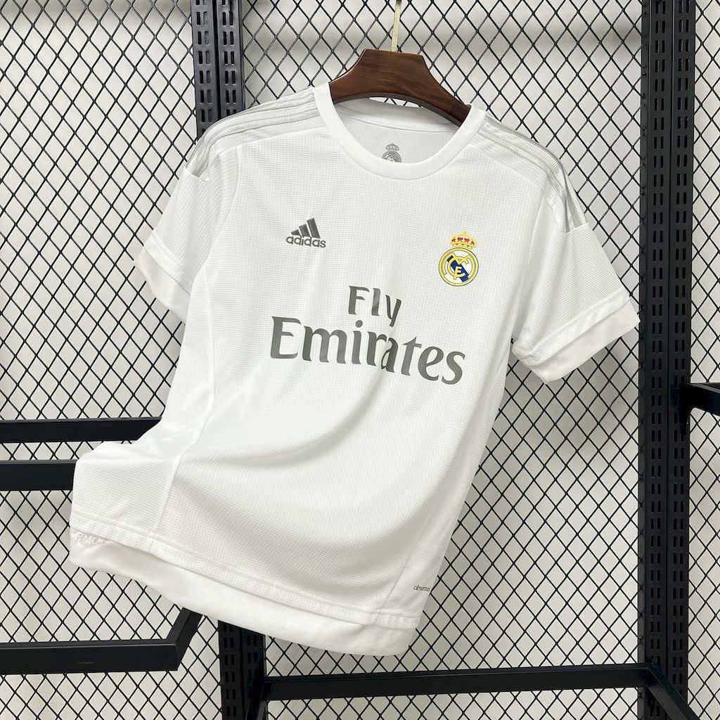 Football Shirt Real Madrid Home 15-16 front