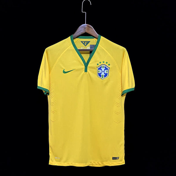 Football Shirt Brazil Home 14-15 Retro front