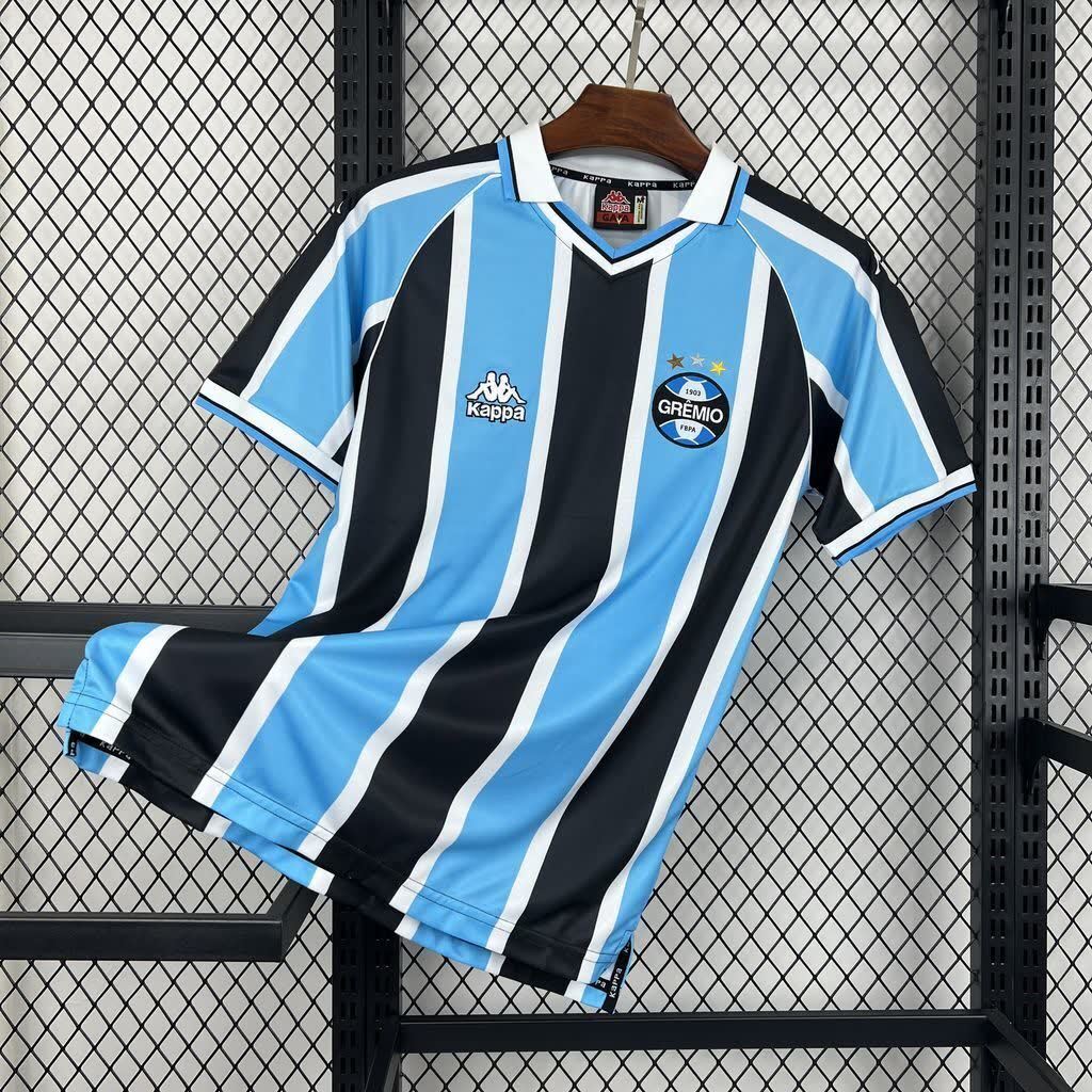 Football Shirt Gremio Home 01-02 Retro front