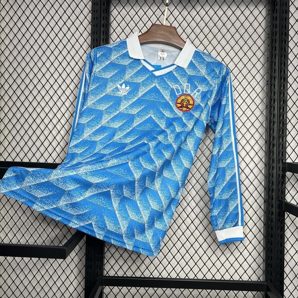 Football Shirt DDR Away 88-89 Long Sleeve Retro front