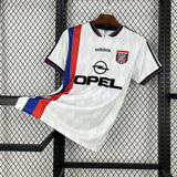 Football Shirt Bayern Munich Away 95-96 Retro front