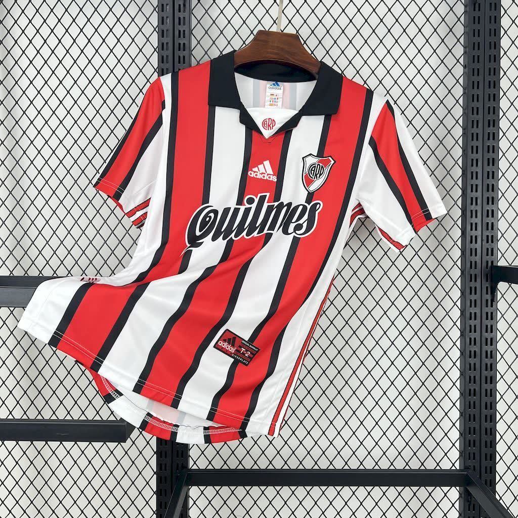 Football Shirt River Plate Third 99-00 Retro front