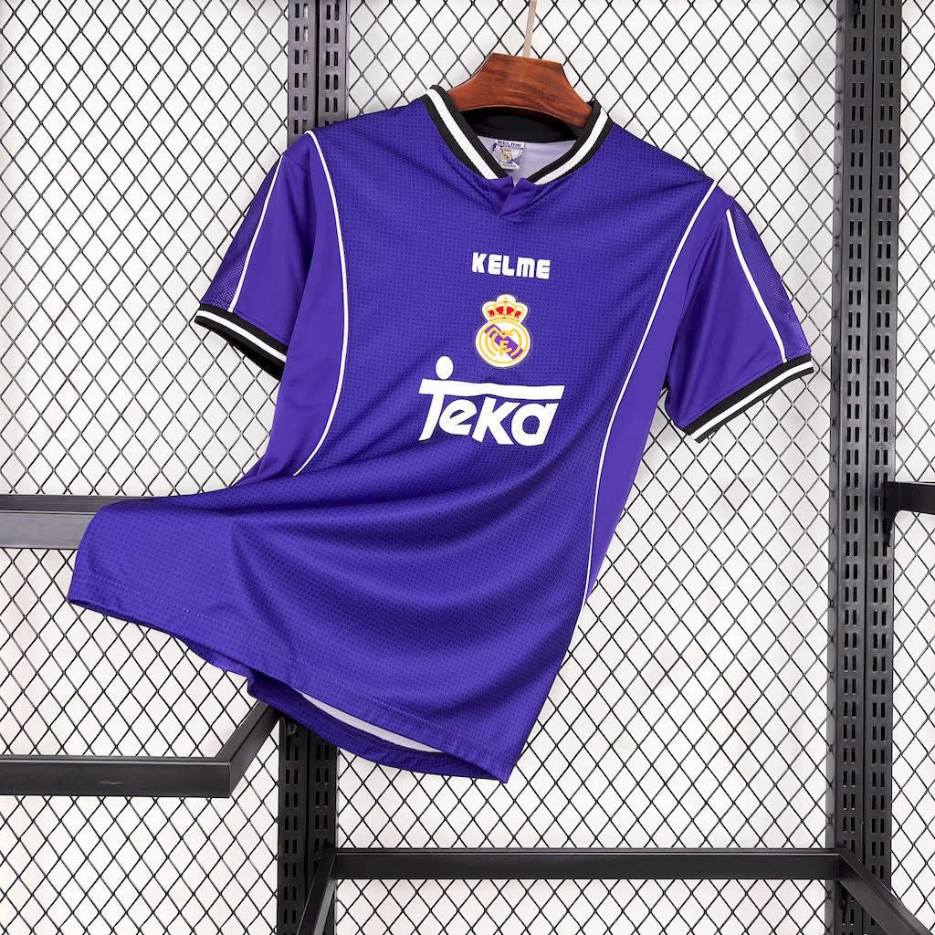 Football Shirt Real Madrid Away 97-98 Retro front