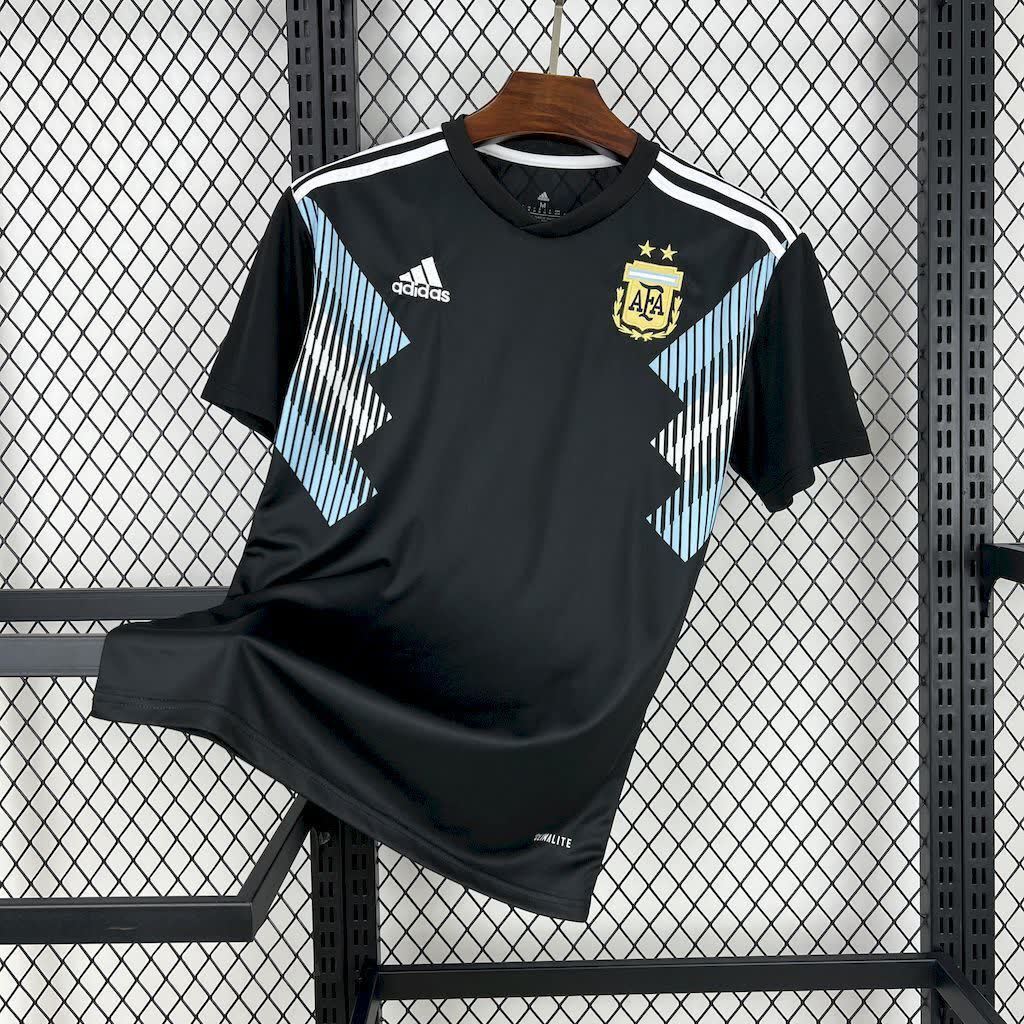 Football Shirt Argentina Away 18-19 Retro front