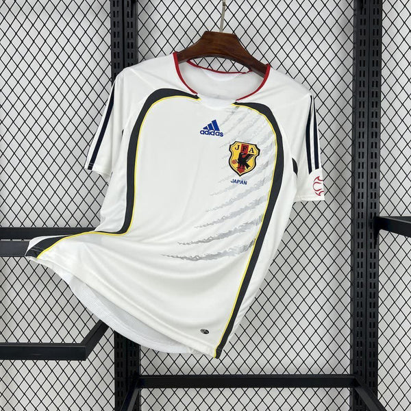 Football Shirt Japan Away 06-07 Retro front
