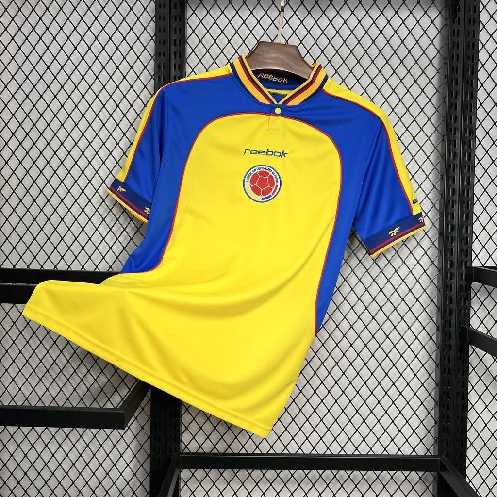 Football Shirt Colombia Home 2001 Retro front