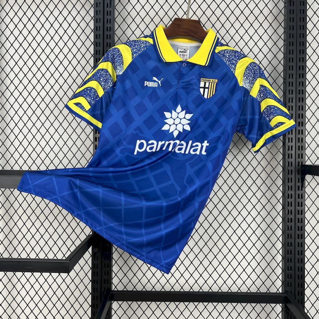 Football Shirt Parma Calcio Third 95-97 Retro front