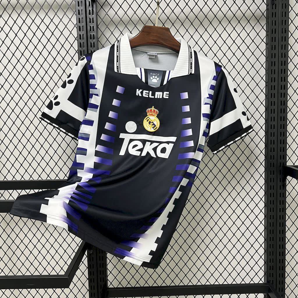 Football Shirt Real Madrid Third 97-98 Retro front