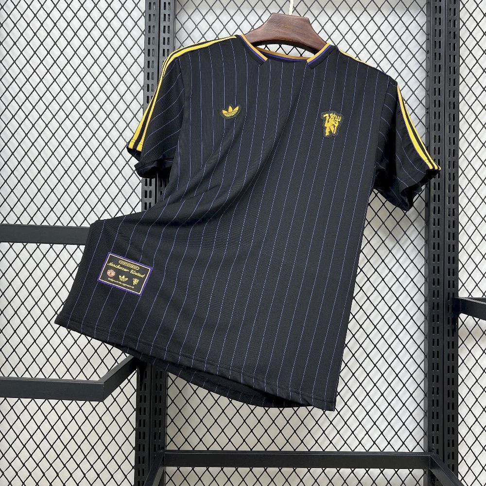 Football Shirt Manchester United Terrace Icons 25-26 front