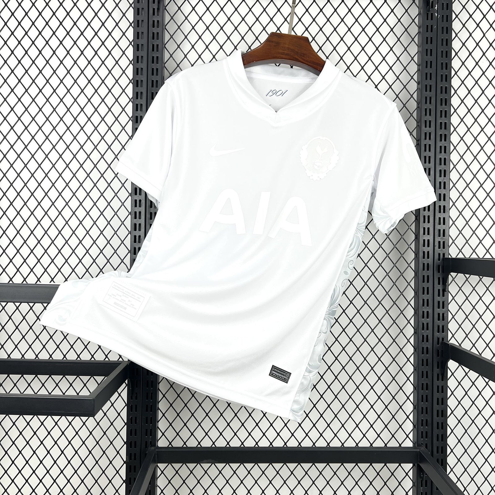 Football Shirt Tottenham Hotspur 125th Anniversary 25-26 front