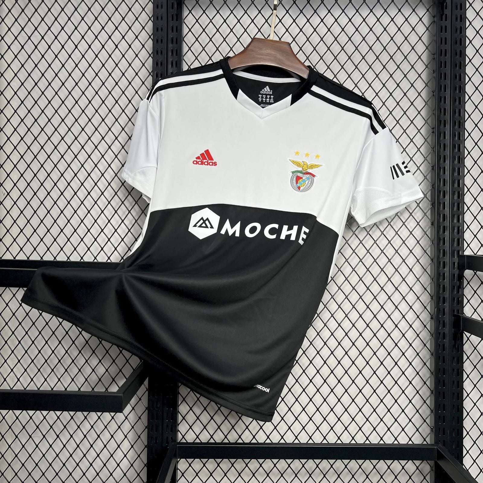 Football Shirt Benfica Away 13-14 Retro front