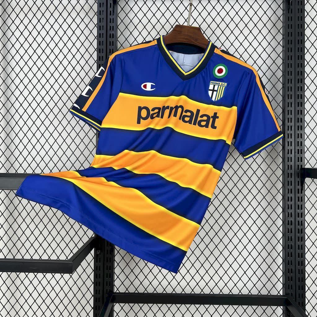 Football Shirt Parma Calcio Home 02-03 Retro front