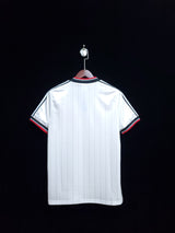 Football Shirt Manchester United Away 83-84 Retro front