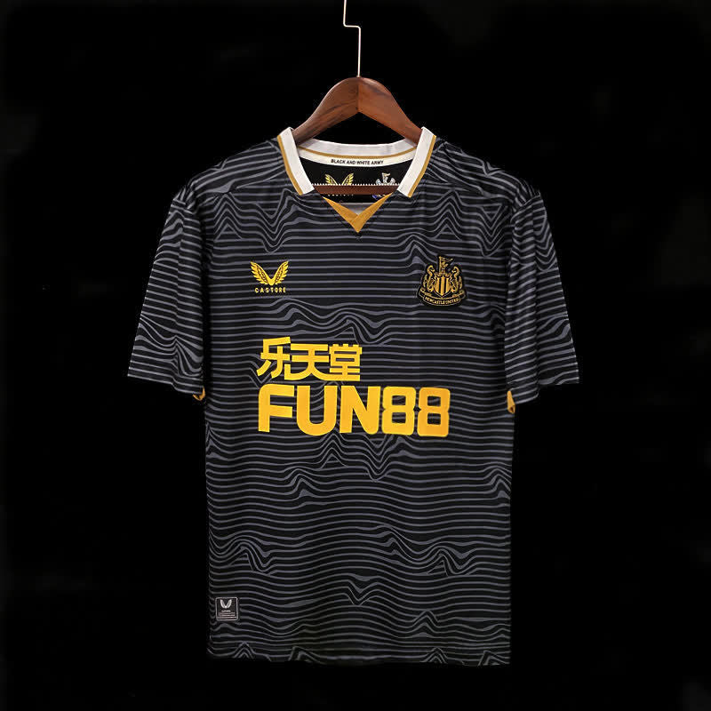 Football Shirt Newcastle United Away 21-22 front