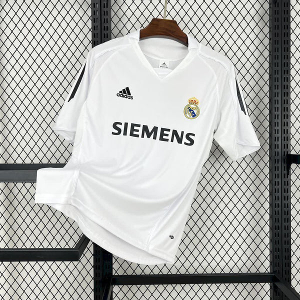 Football Shirt Real Madrid Home 05-06 Retro front