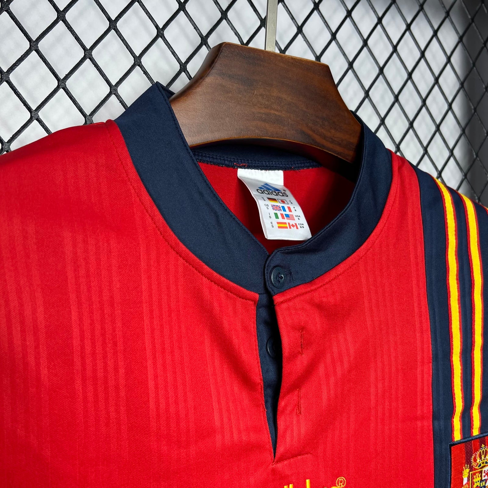 Football Shirt Spain Home 96-97 Retro back