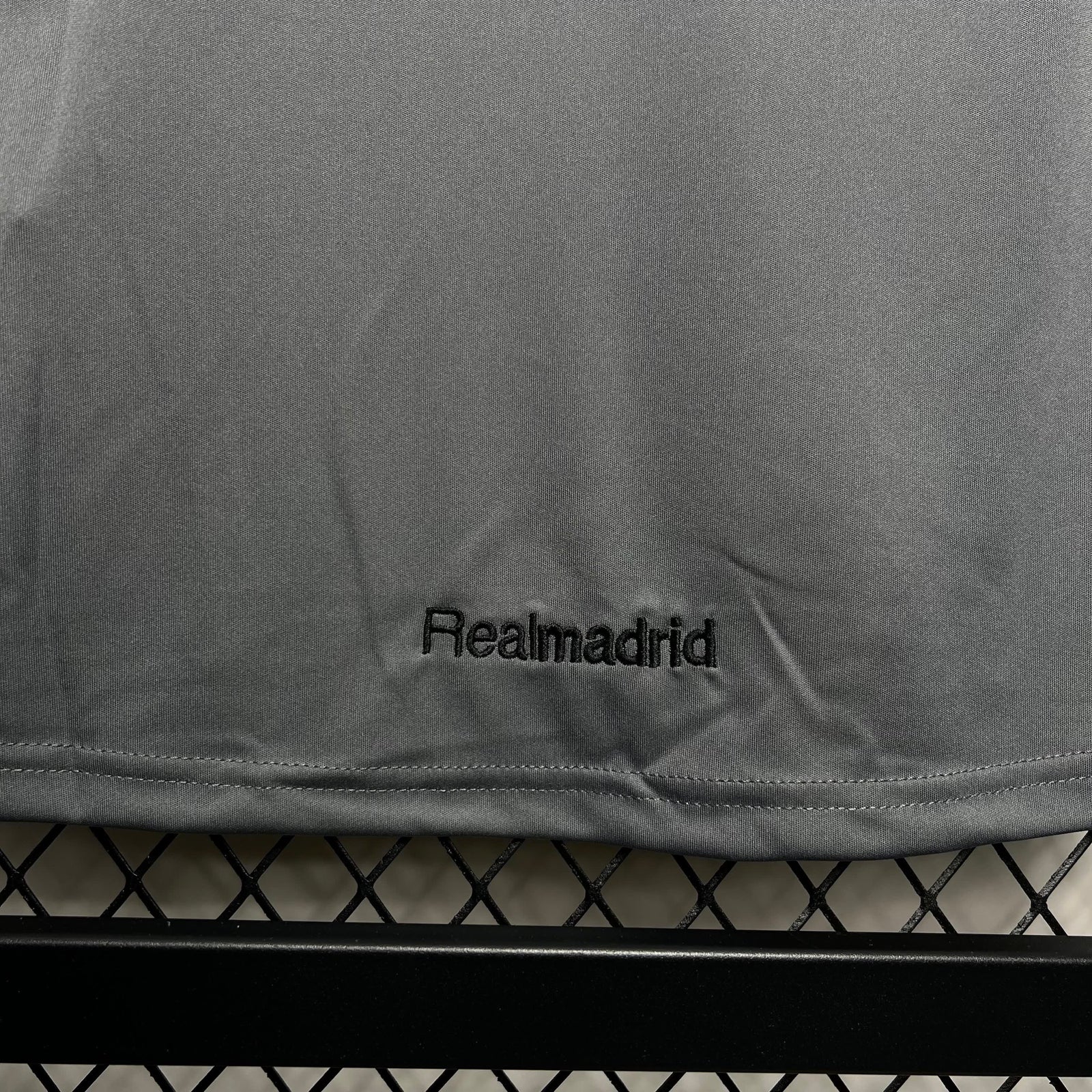 Football Shirt Real Madrid Third 05-06 Retro extra 1