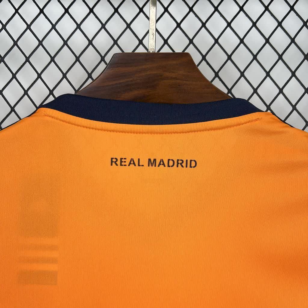 Football Shirt Real Madrid Third 13-14 Retro extra 1