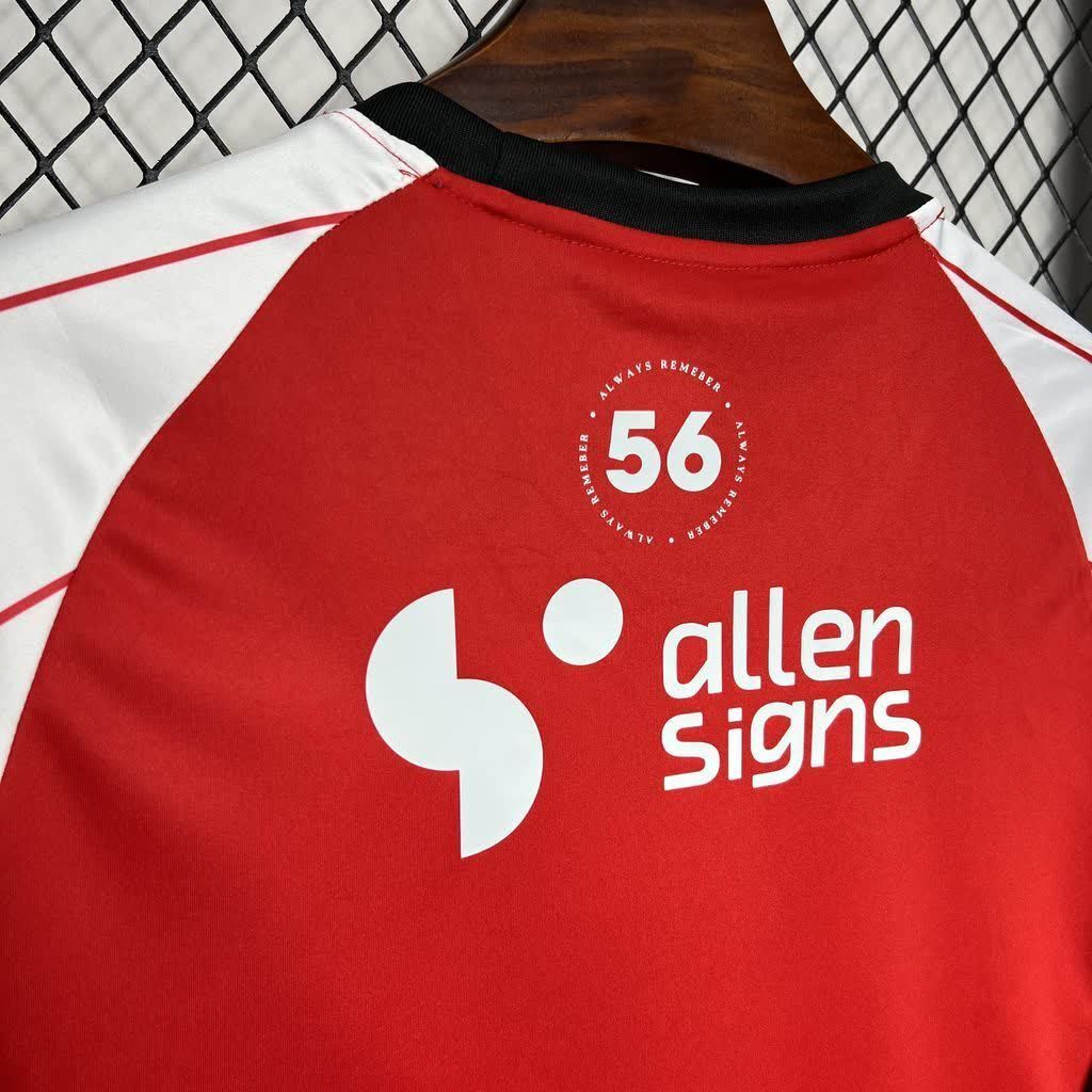 Football Shirt Lincoln City F.C. Home 25-26 extra 1