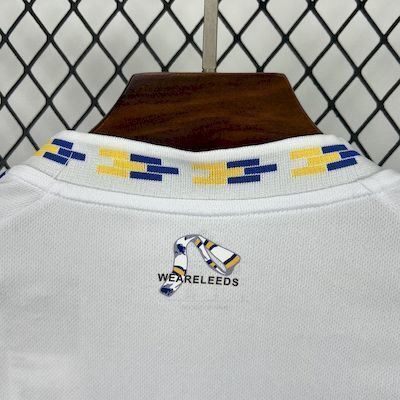 Football Shirt Leeds United Home 25-26 extra 1