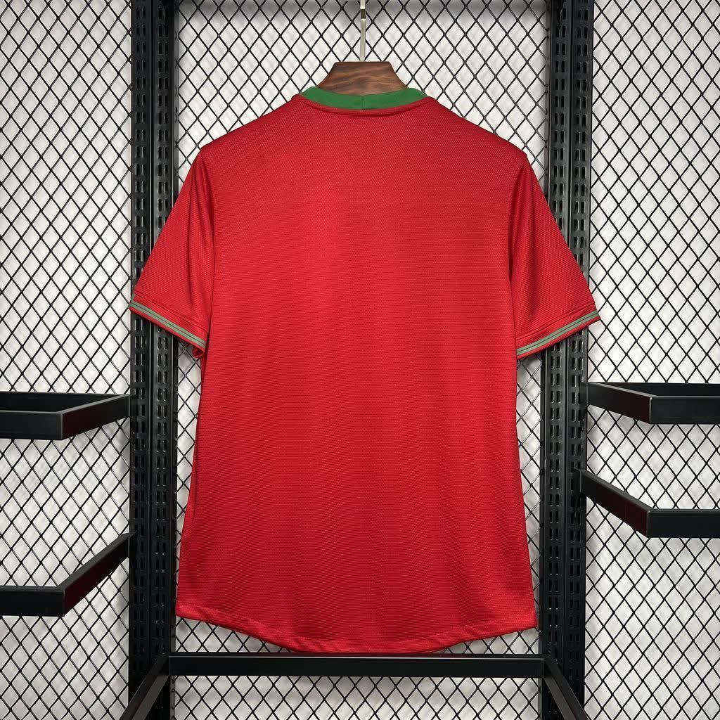 Football Shirt Portugal Home 12-13 Retro back