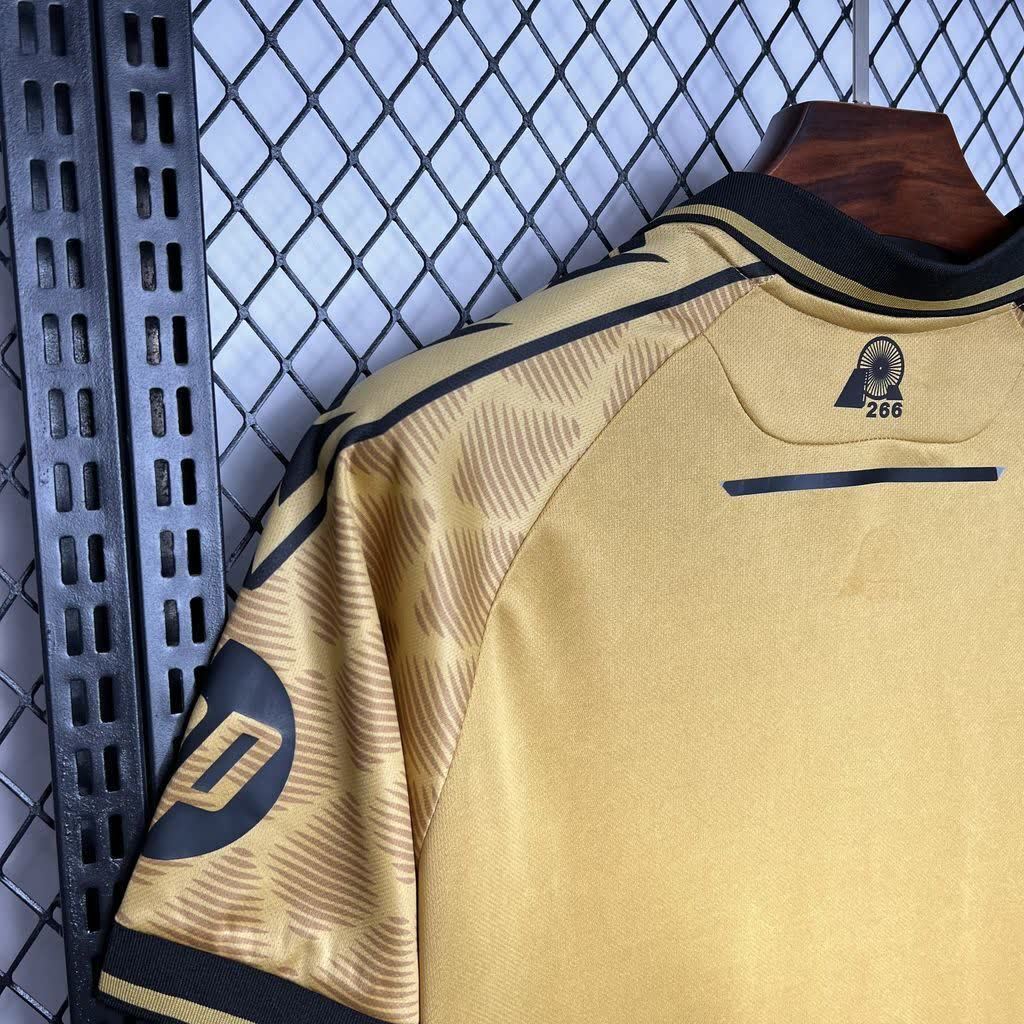 Football Shirt Wrexham AFC Third 25-26 Away extra 1