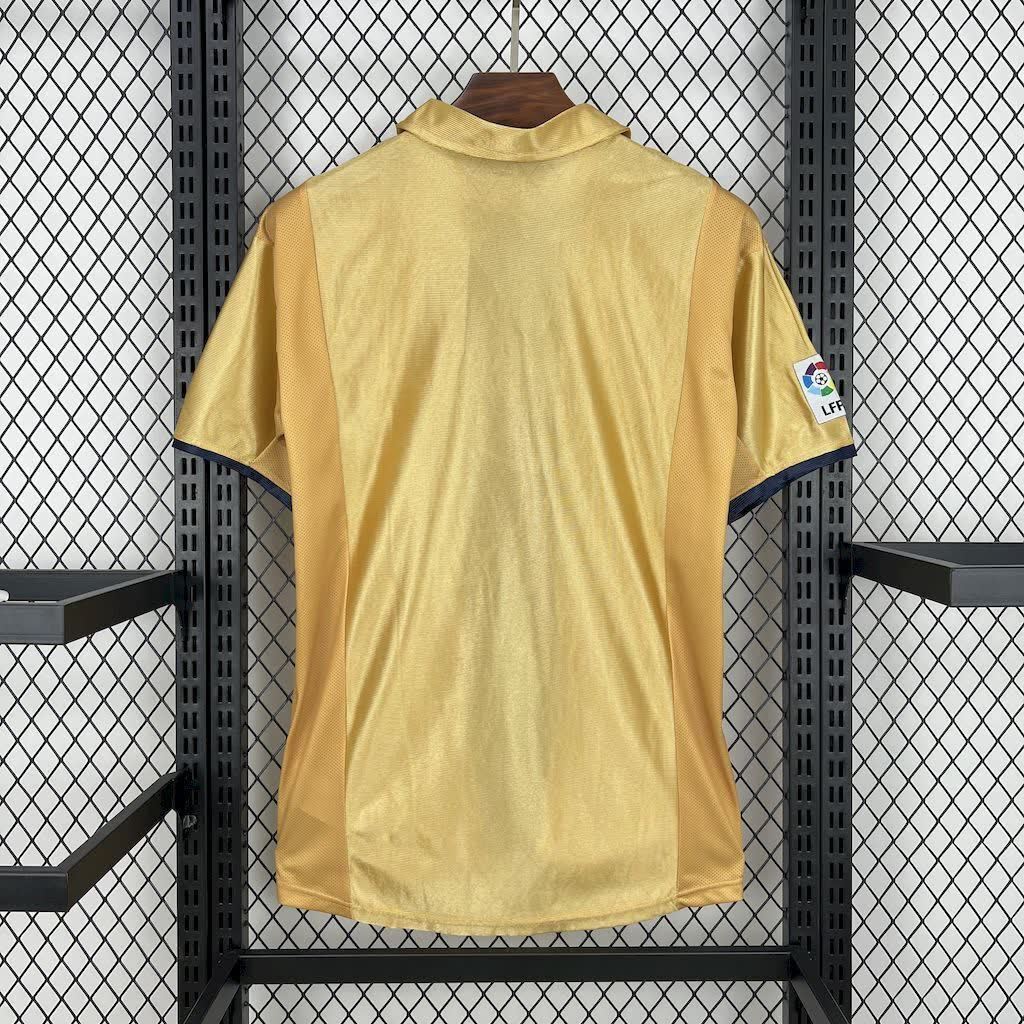 Football Shirt FC Barcelona Away 01-02 Retro back