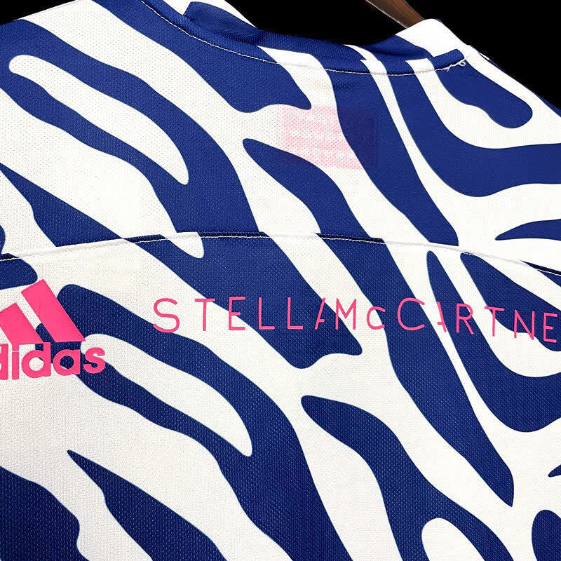 Football Shirt Arsenal Stella McCartney 22-23 extra 1