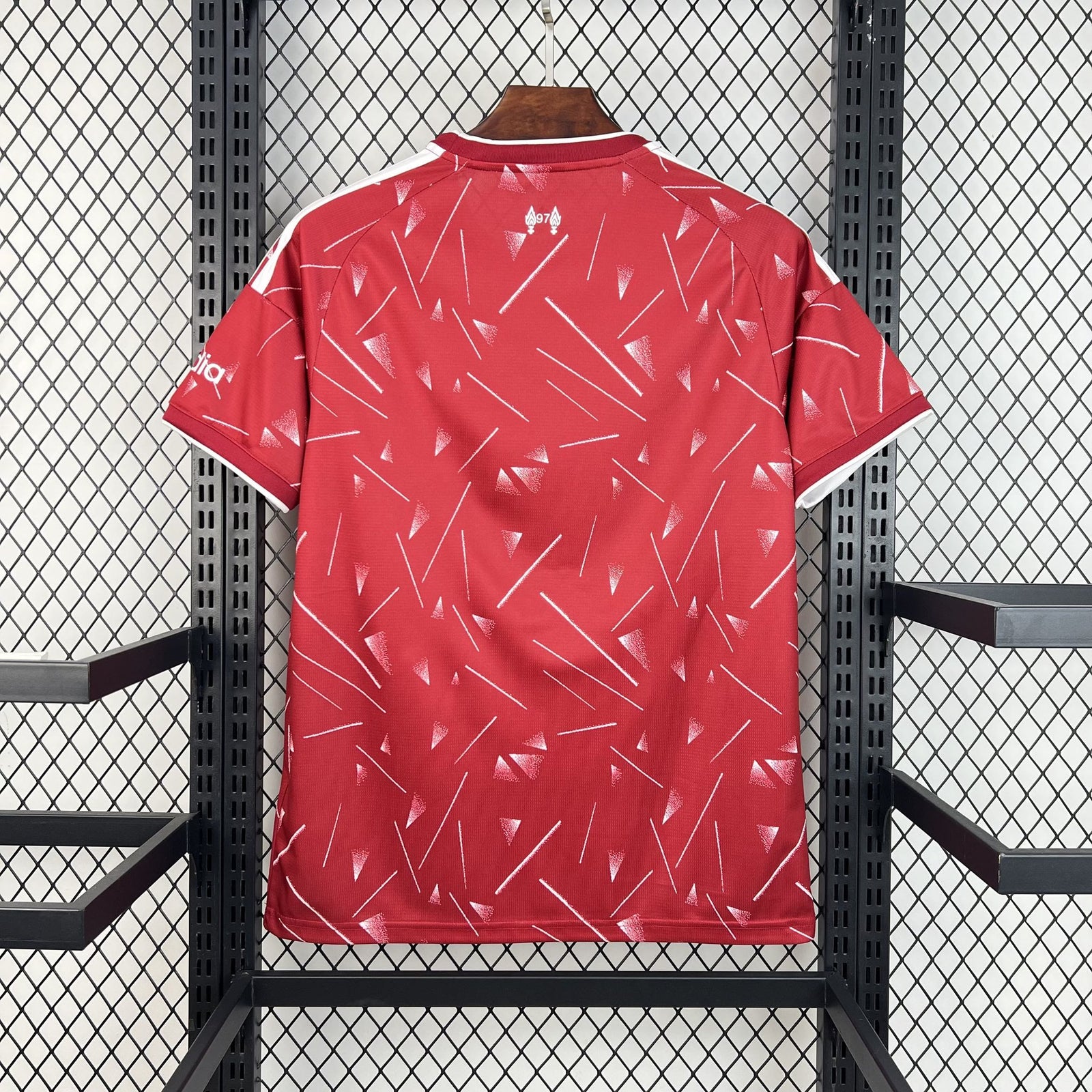 Football Shirt Liverpool FC Home 26-27 back