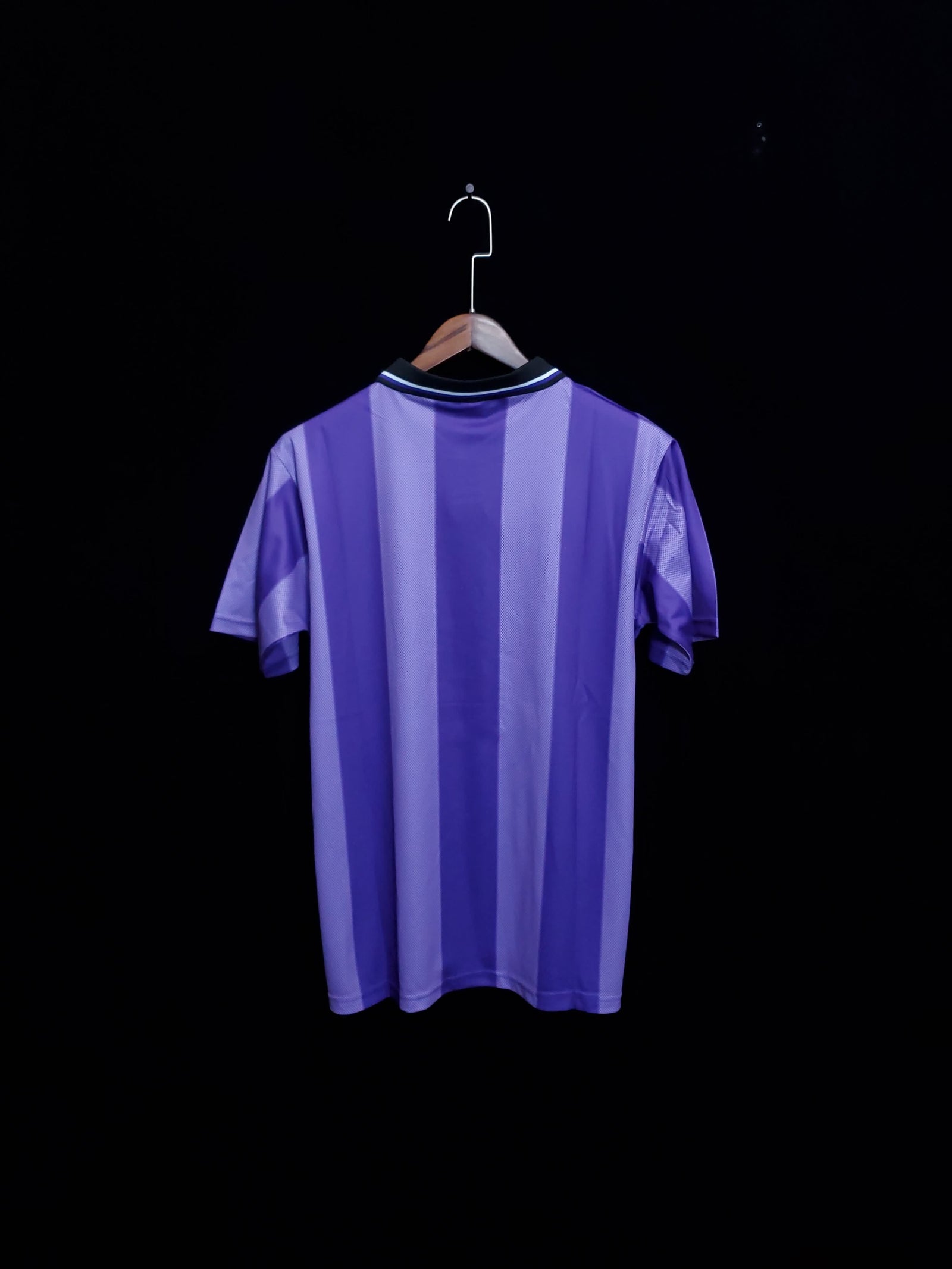 Football Shirt Wanderers 94-95 Retro back
