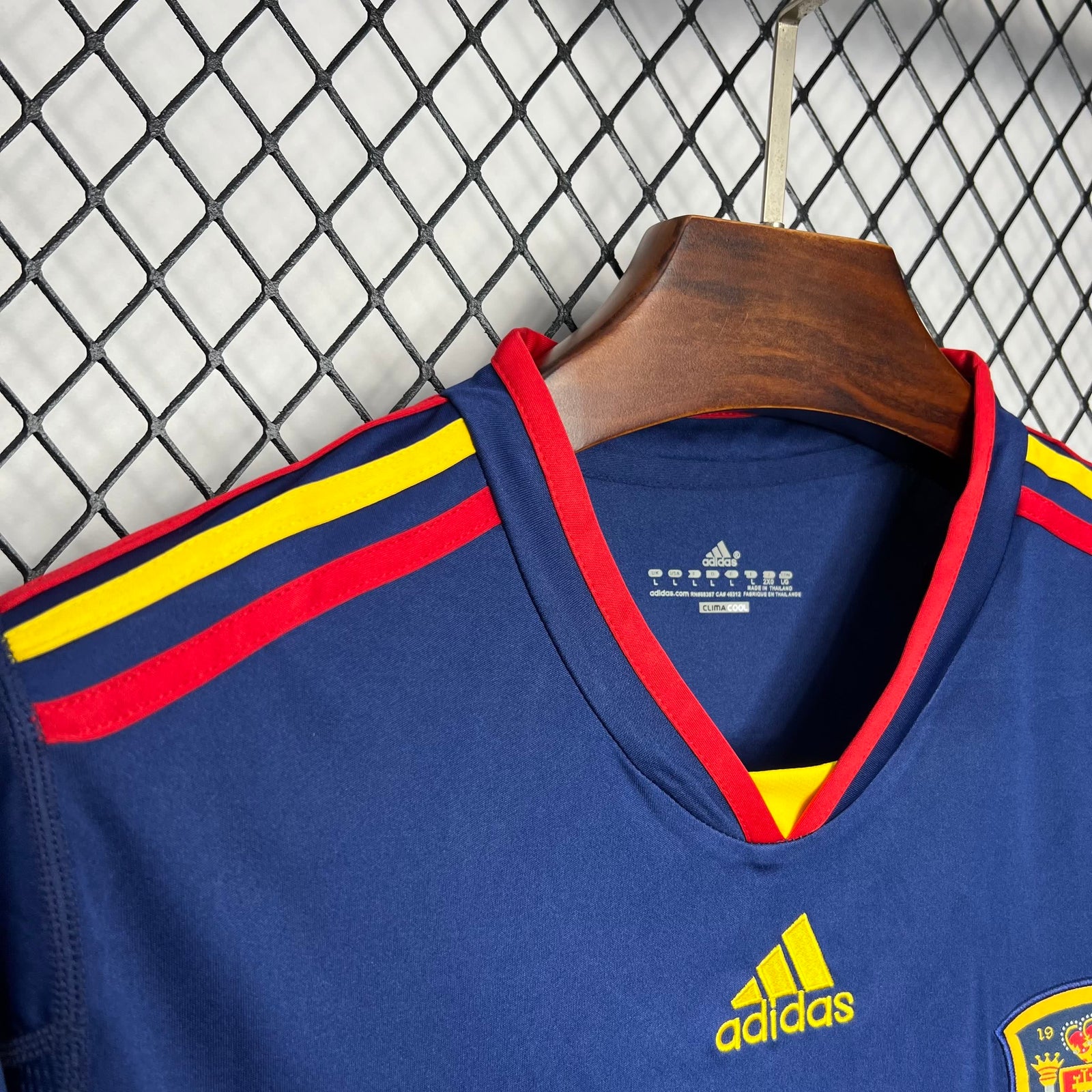Football Shirt Spain Away 10-11 Retro extra 1