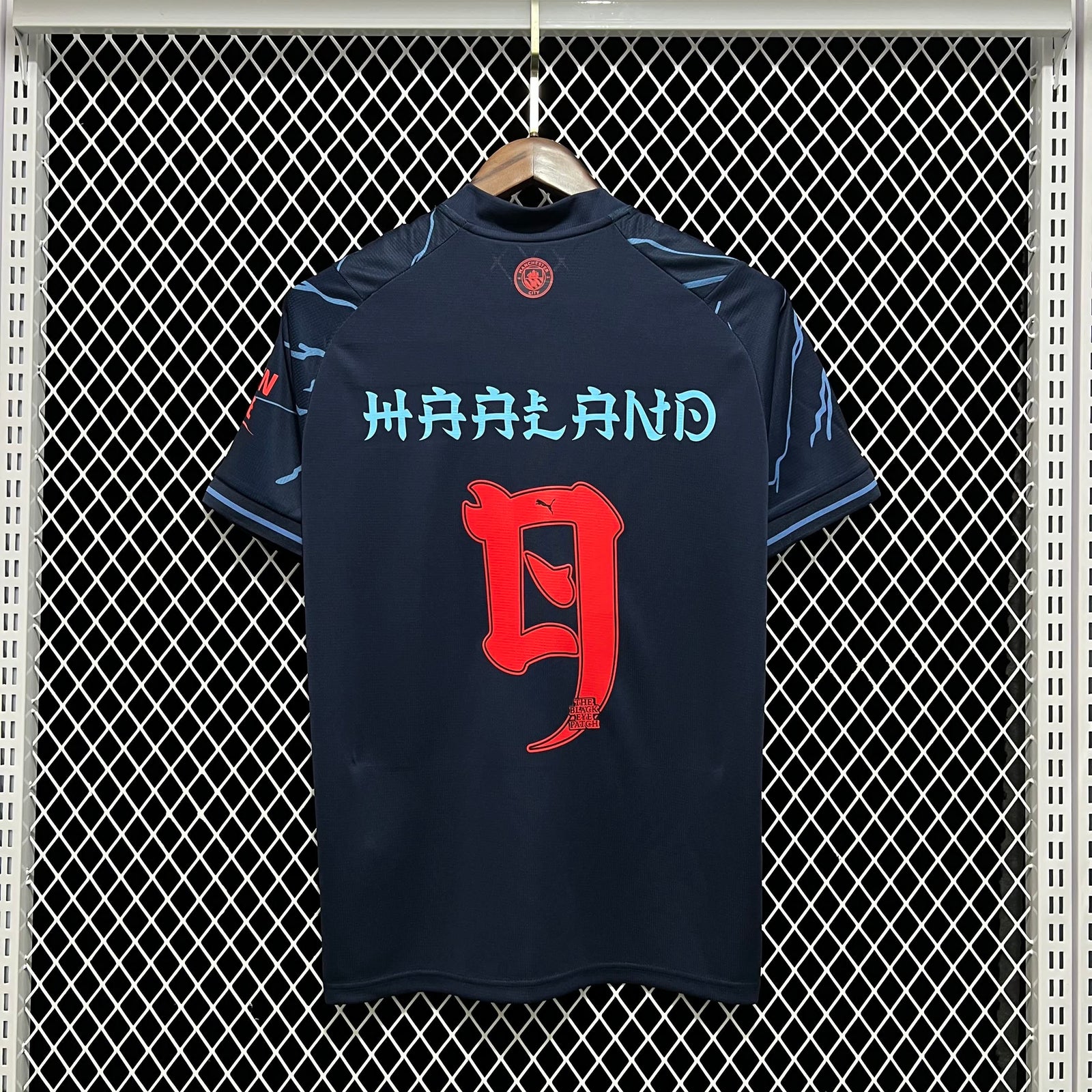 Football Shirt Manchester City Training 23-24 back