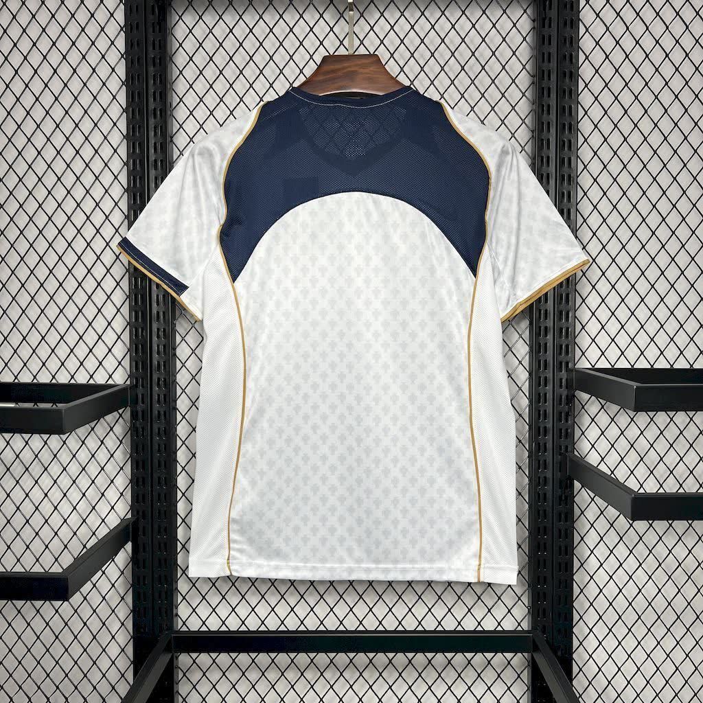 Football Shirt Portugal Away 25-26 Retro back
