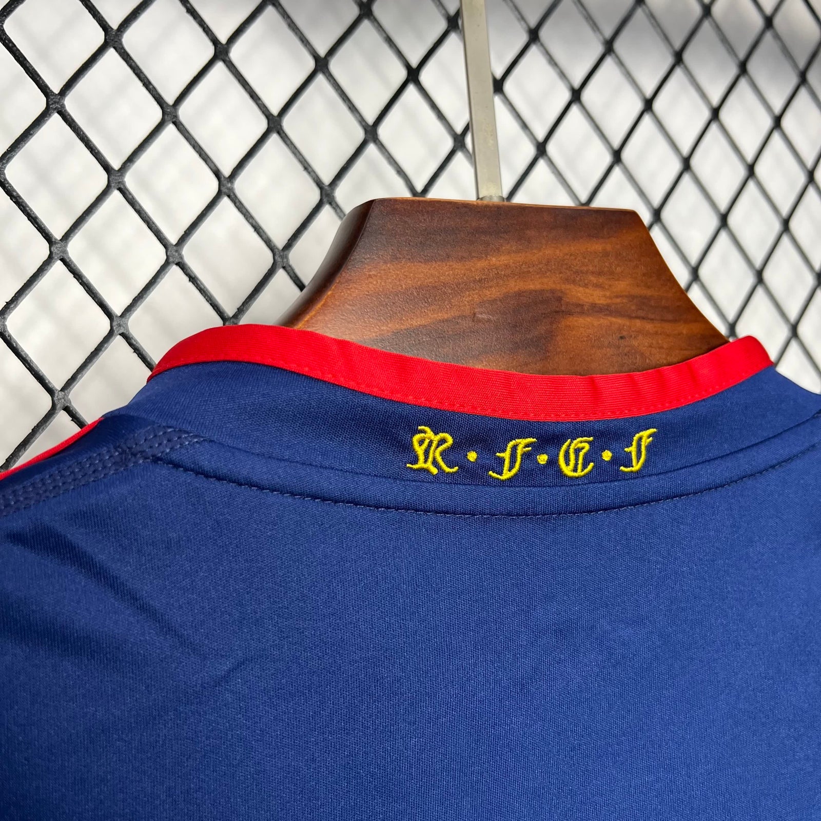 Football Shirt Spain Away 10-11 Retro extra 2