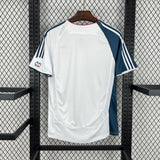 Football Shirt Liverpool FC Away 06-07 Retro back