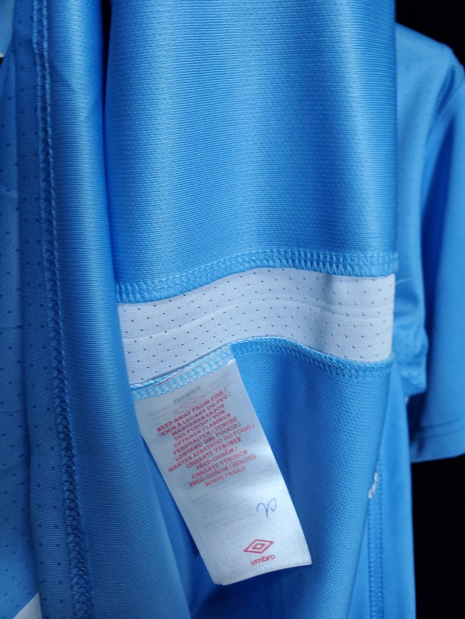 Football Shirt Manchester City Home 11-12 extra 1