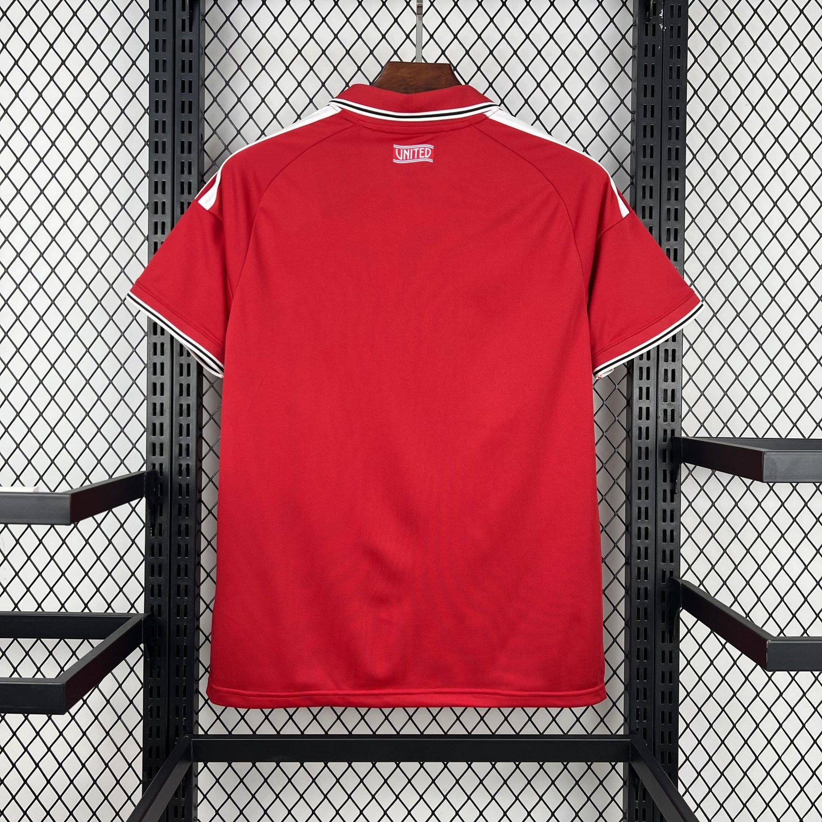 Football Shirt Manchester United Home 26-27 back
