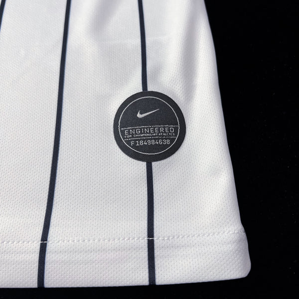 Football Shirt Corinthians Home 19-20 Retro back