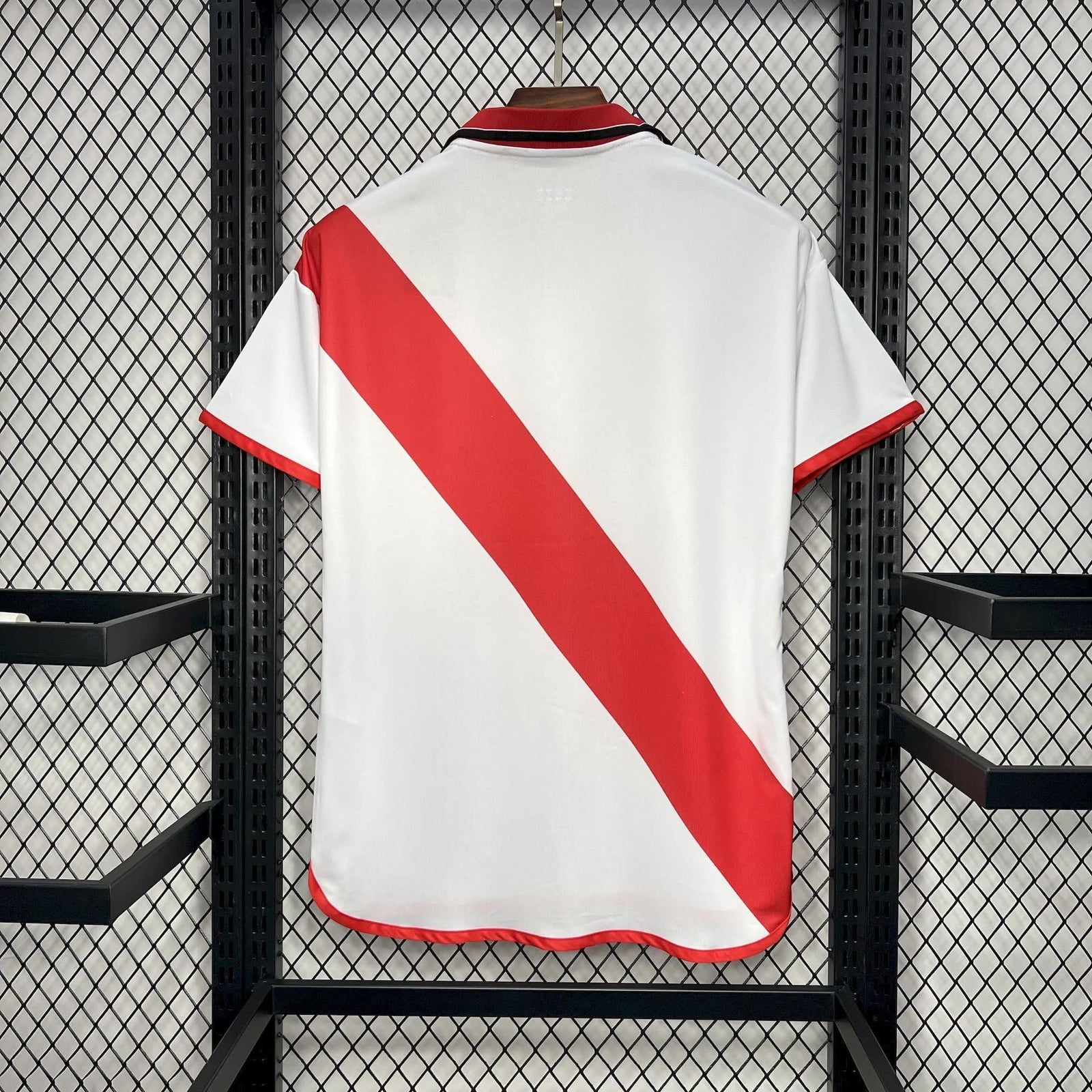 Football Shirt Rayo Vallecano Home 01-02 back