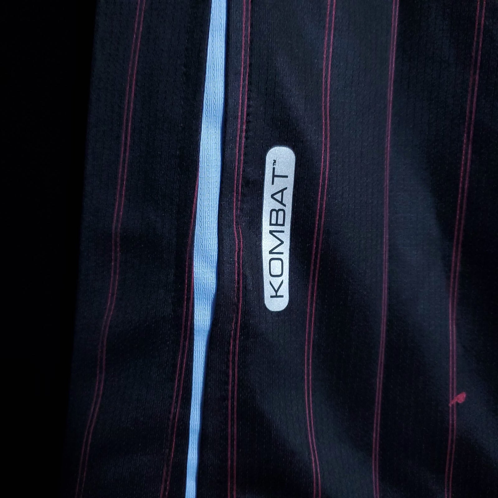 Football Shirt Aston Villa Away 20-21 extra 1